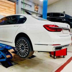 BMW Wheel and Rim Repair