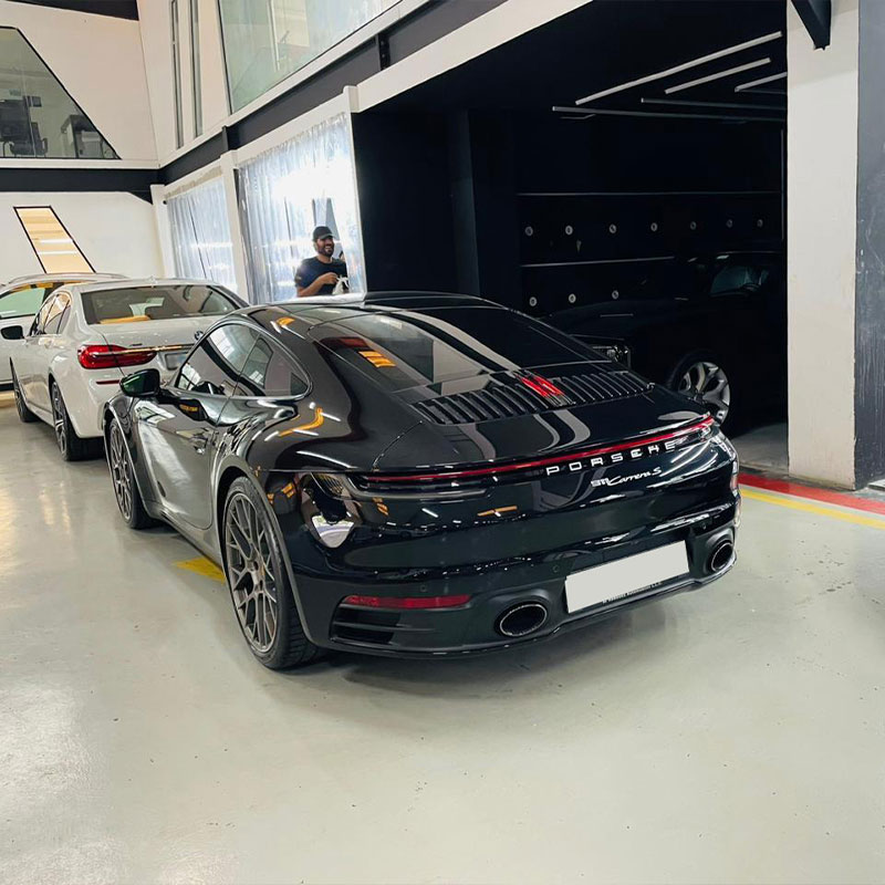 Largest Porsche Workshop Dubai