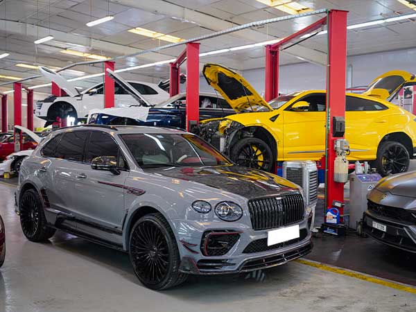 Bentley-Painting-Service-In-Dubai