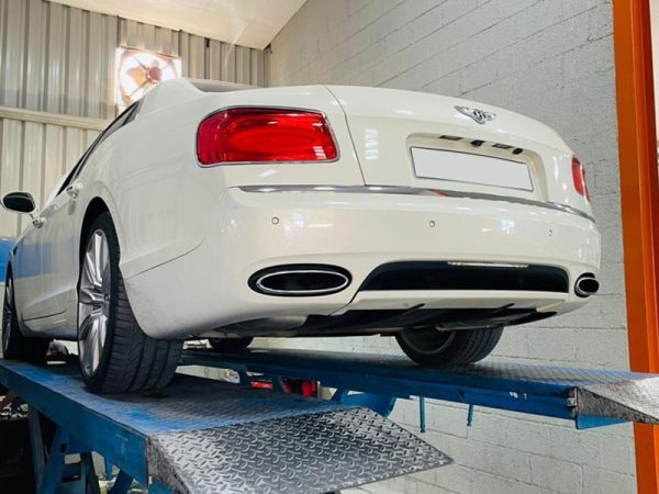 Bentley-Suspension-check-Service-600x450