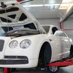 Bentley-Tyre-Replacement-In-Dubai-250x250
