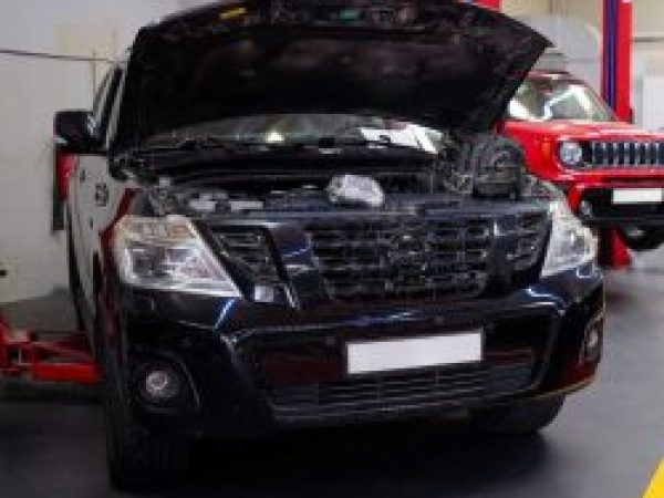 Car-AC-Filter-Change-Service-in-Dubai-min-1024x1024-250x250