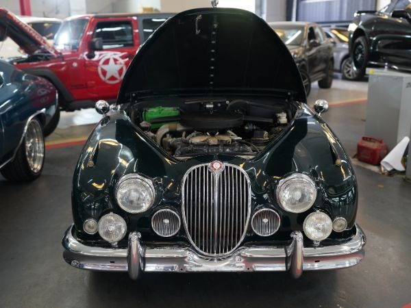 Classic-Car-Valve-Body-Assembly-and-Repair-600x450