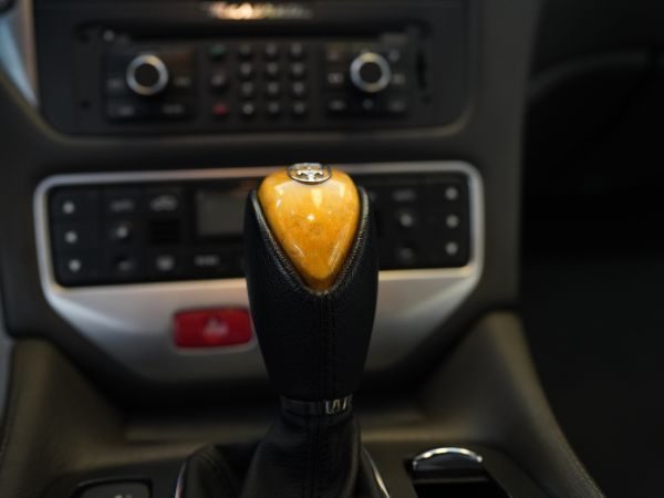 Gearbox-Knob-Repair-600x450