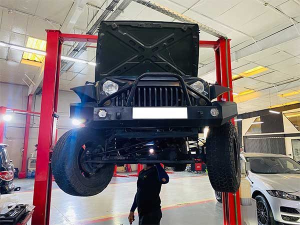 Jeep-Suspension-Clunking-Noise-Repair-600x450