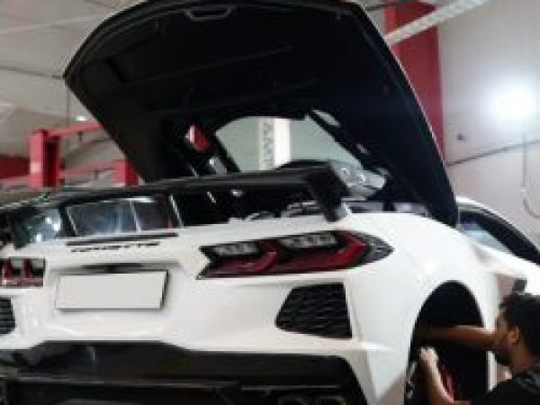 Lamborghini-brakes-service-dubai-250x250