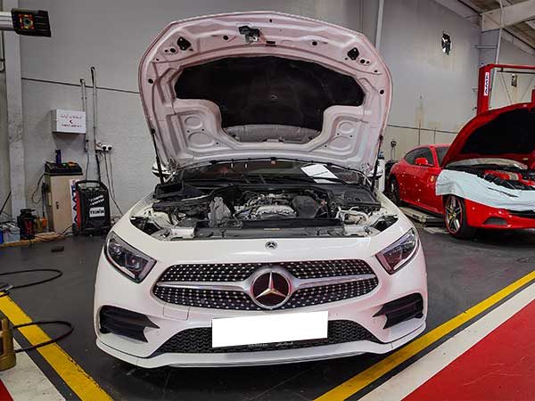 Mercedes-Camshaft-Belt-Issues-Repair