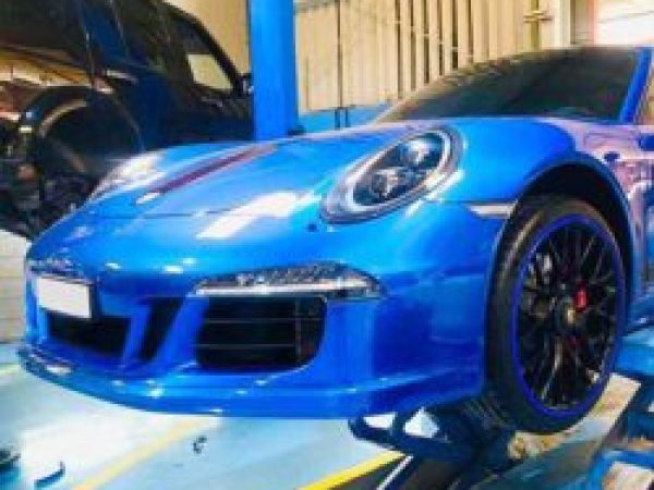 Porsche-Brakes-Service-Dubai-250x250