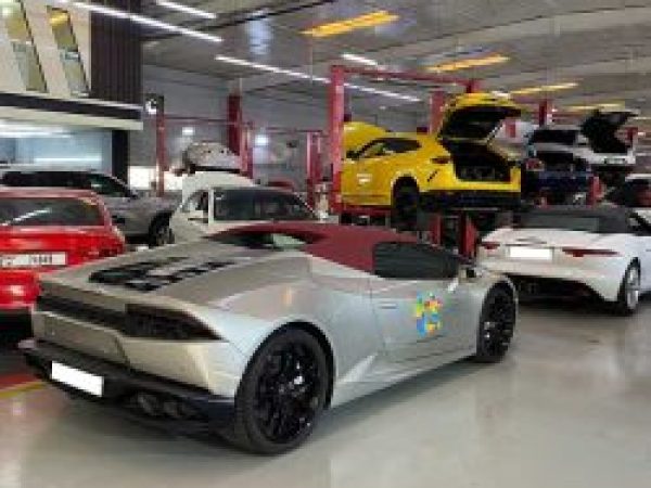 car-maintenance-services-dubai-1-250x250