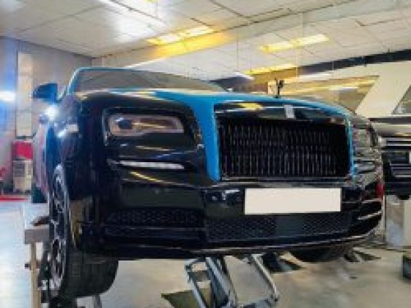 rolls-royce-brake-pad-change-Dubai-250x250
