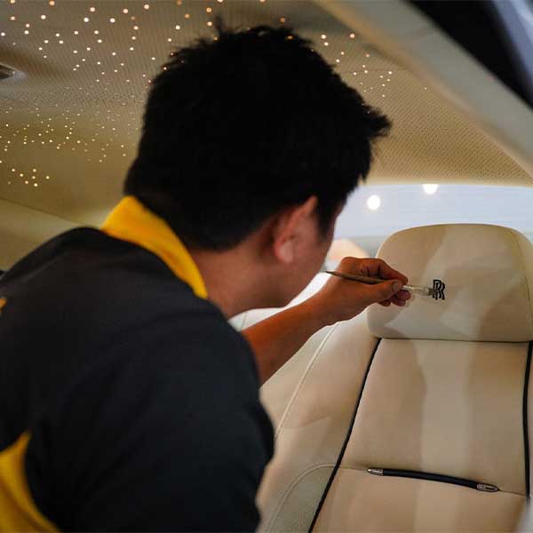 Rolls-Royce-leather-seat-Repair